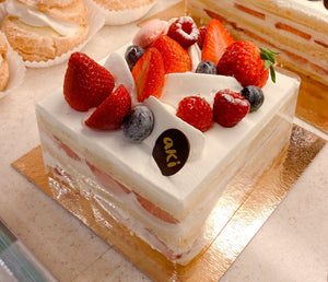Gâteau Fraises Japonais 6p - Aki Boulangerie